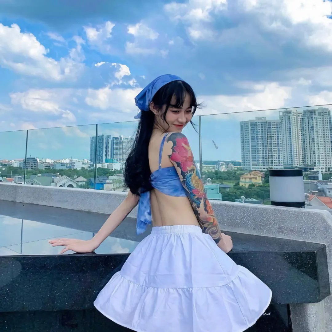 黑海人妖
